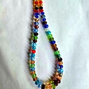 SWAROVSKI BEAD UNIQUE BOUTIQUE ORIGINAL DESIGN CASUAL TO DRESS TO IMPRESS NECKLA